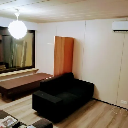 Διαμέρισμα House In The *